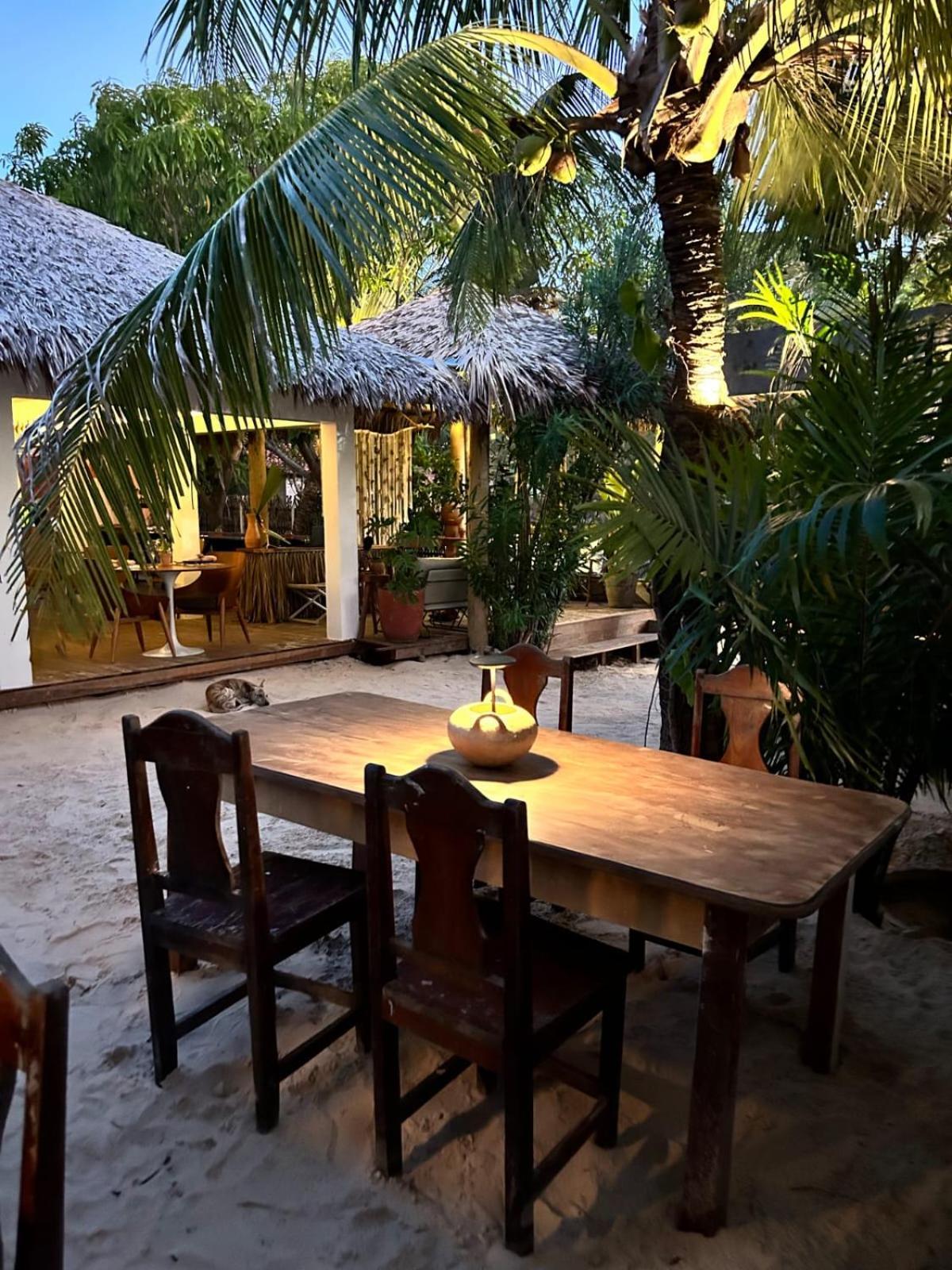 Villa Pantai Boutique Hotel Atins Buitenkant foto