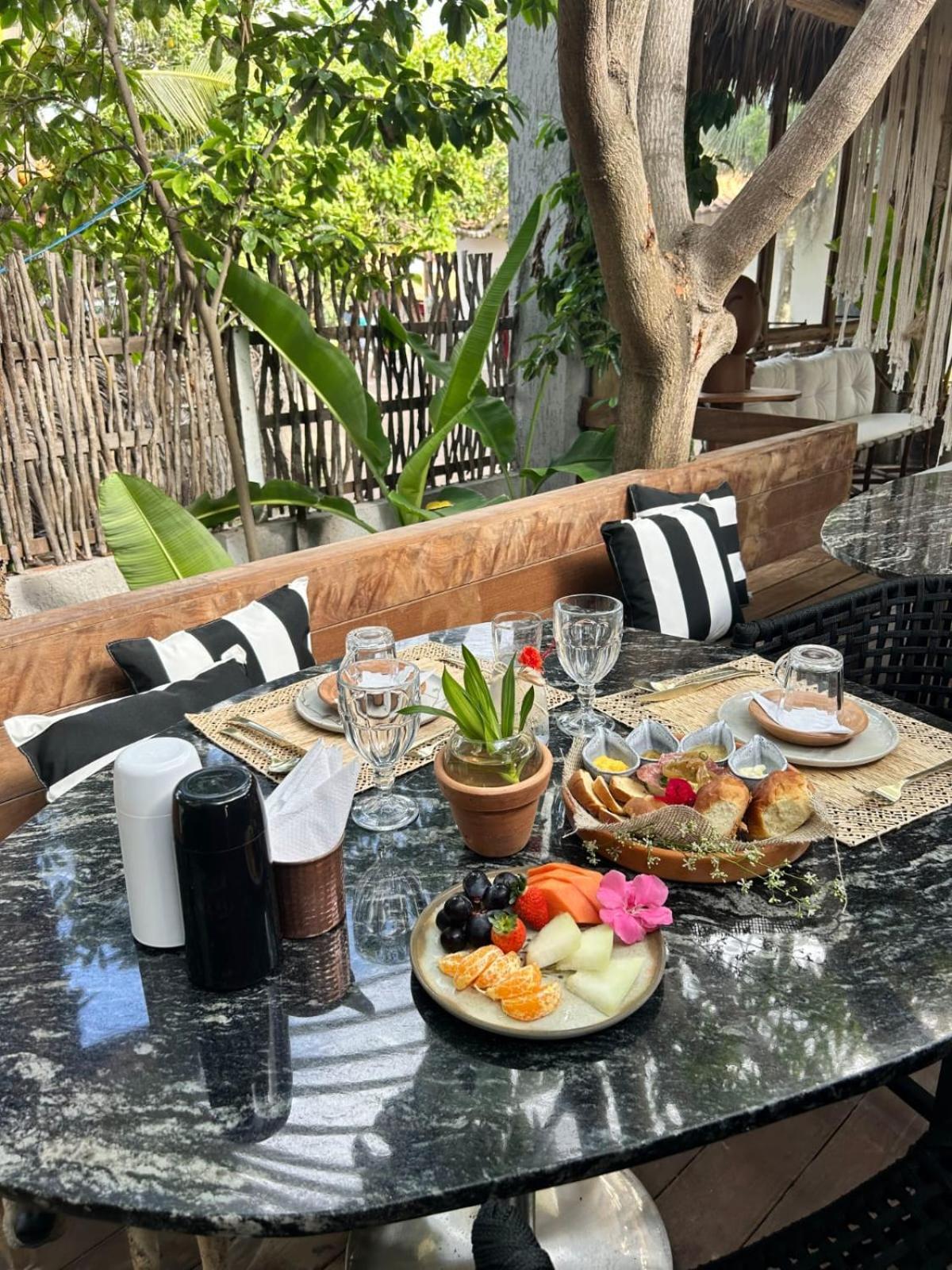 Villa Pantai Boutique Hotel Atins Buitenkant foto
